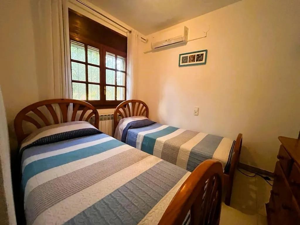 Villa Mary Les Tres Cales İspanya